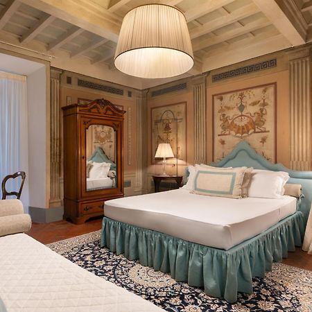 Piazza Pitti Palace - Residenza D'Epoca Bed and Breakfast Φλωρεντία Εξωτερικό φωτογραφία