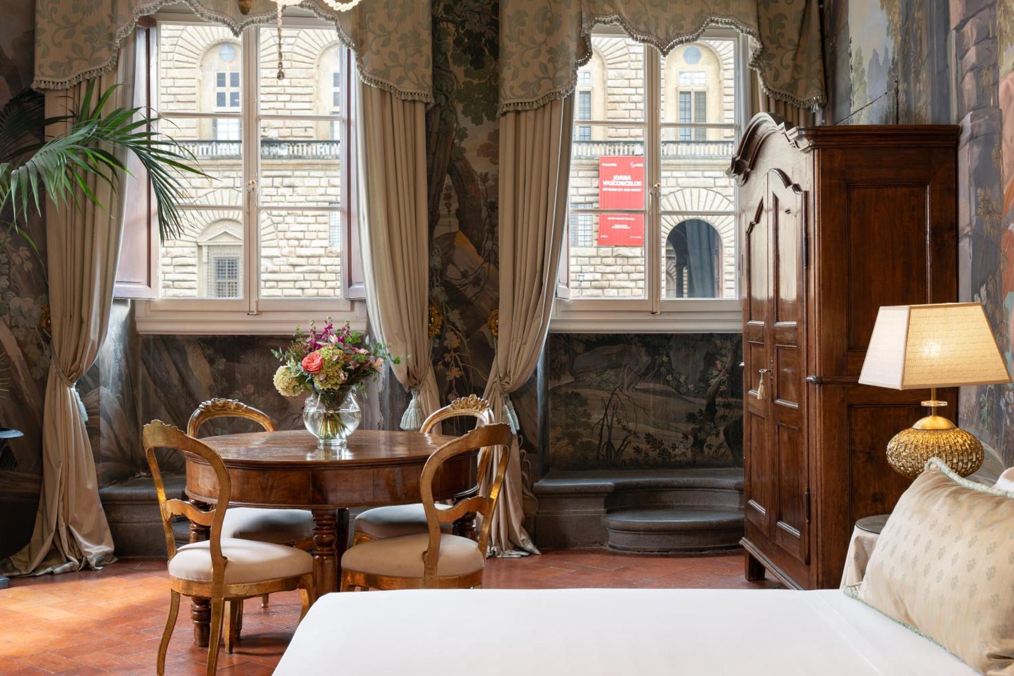 Piazza Pitti Palace - Residenza D'Epoca Bed and Breakfast Φλωρεντία Εξωτερικό φωτογραφία