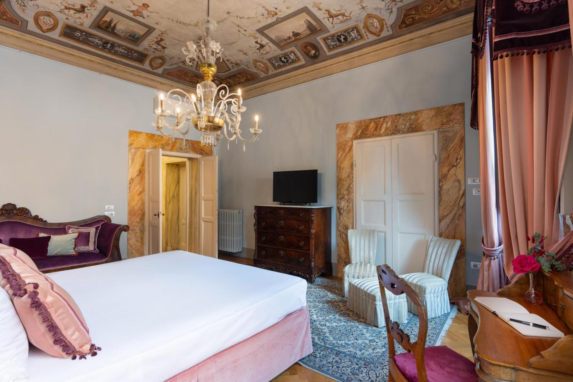 Piazza Pitti Palace - Residenza D'Epoca Bed and Breakfast Φλωρεντία Εξωτερικό φωτογραφία