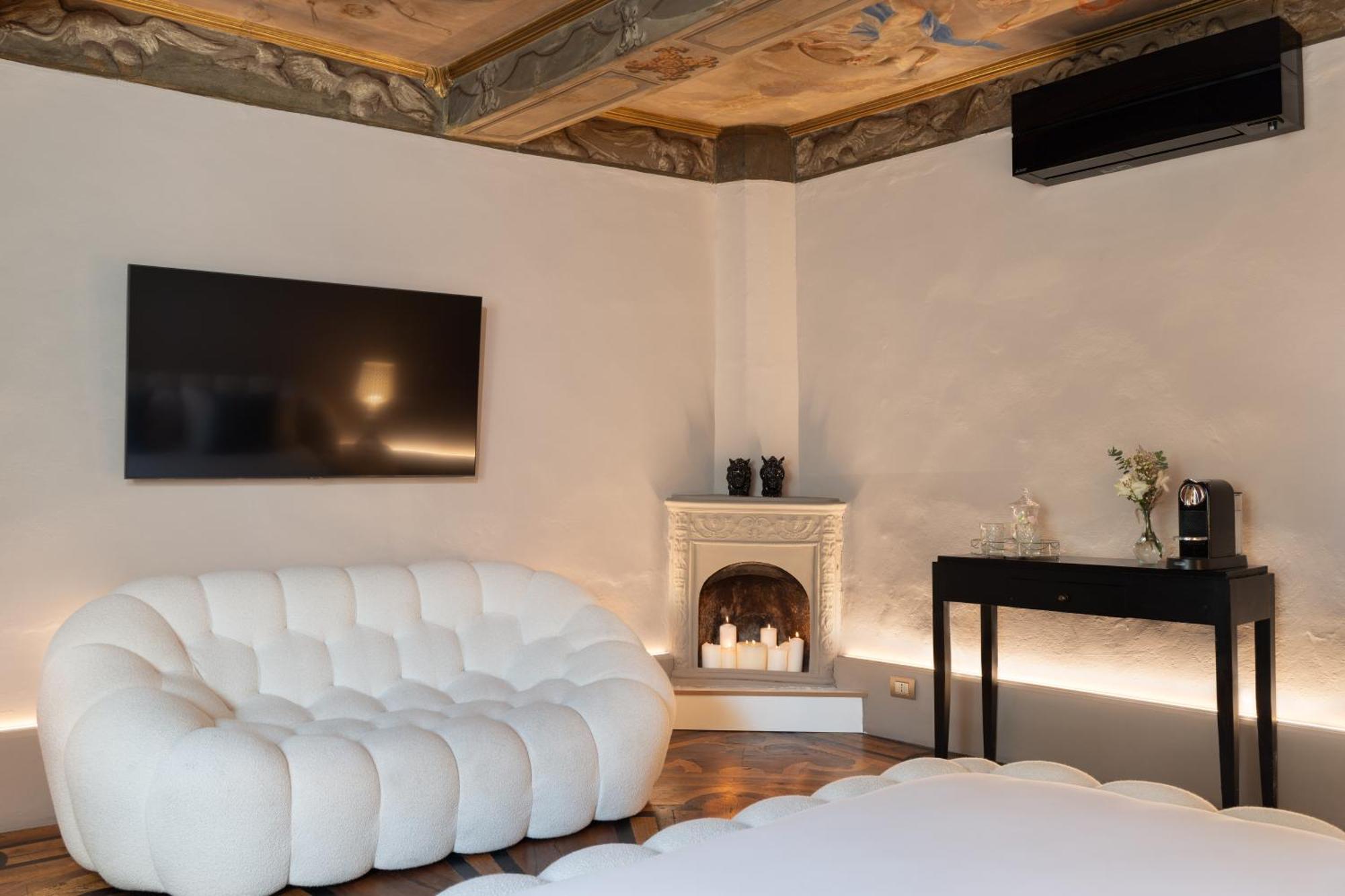 Piazza Pitti Palace - Residenza D'Epoca Bed and Breakfast Φλωρεντία Εξωτερικό φωτογραφία