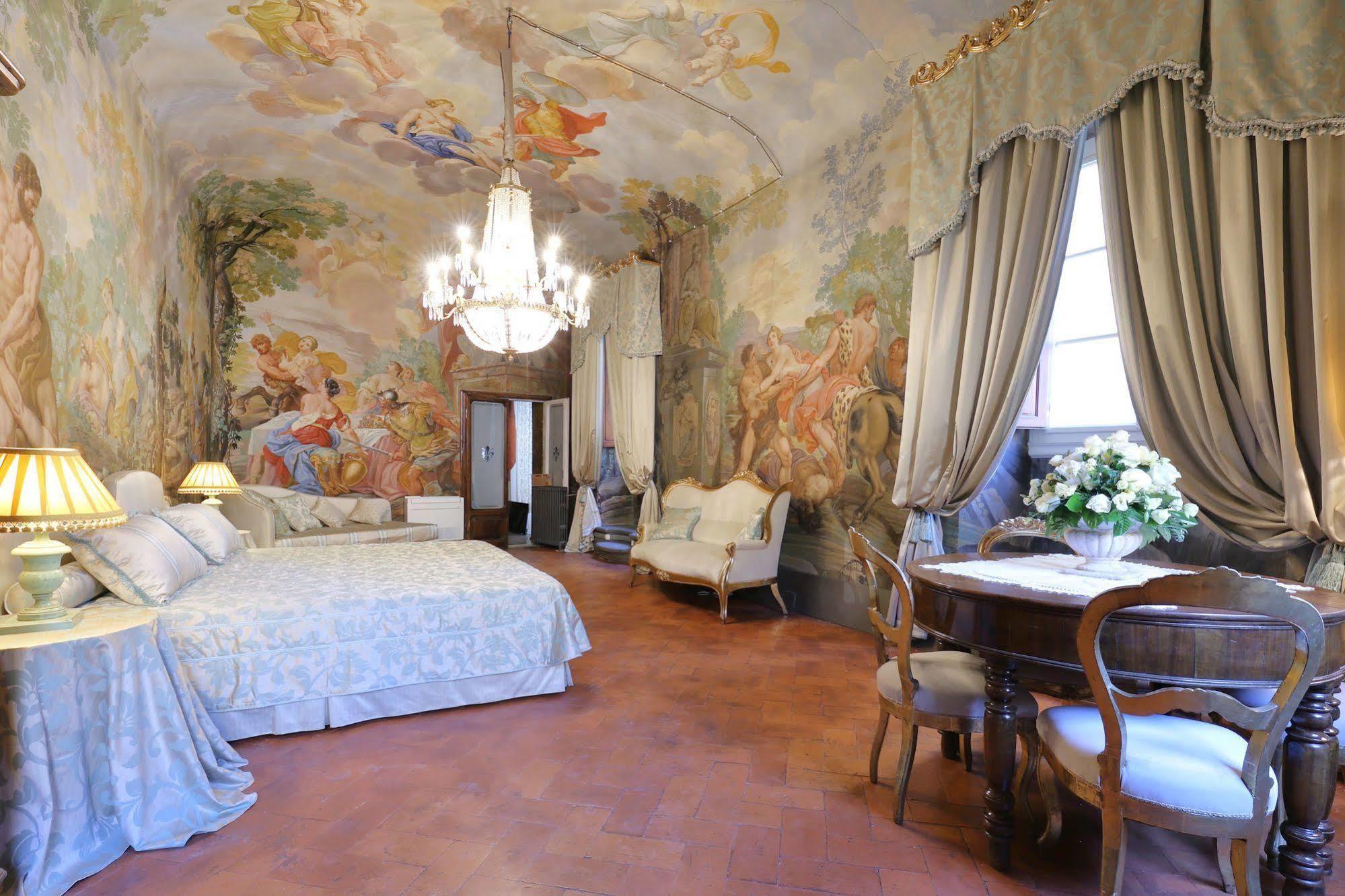 Piazza Pitti Palace - Residenza D'Epoca Bed and Breakfast Φλωρεντία Εξωτερικό φωτογραφία